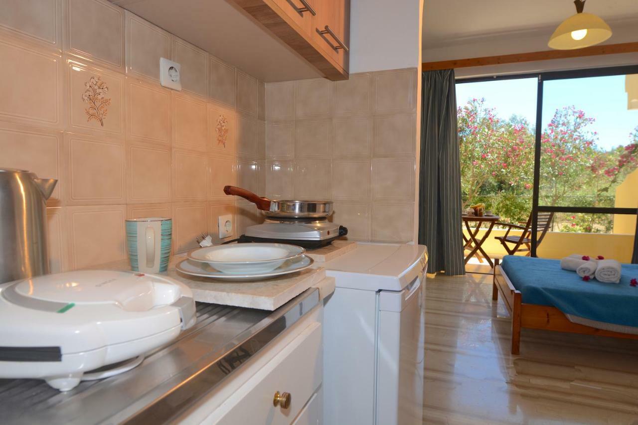 Melíkia Alexandra Apartments מראה חיצוני תמונה