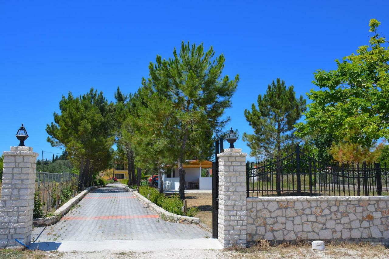 Melíkia Alexandra Apartments מראה חיצוני תמונה
