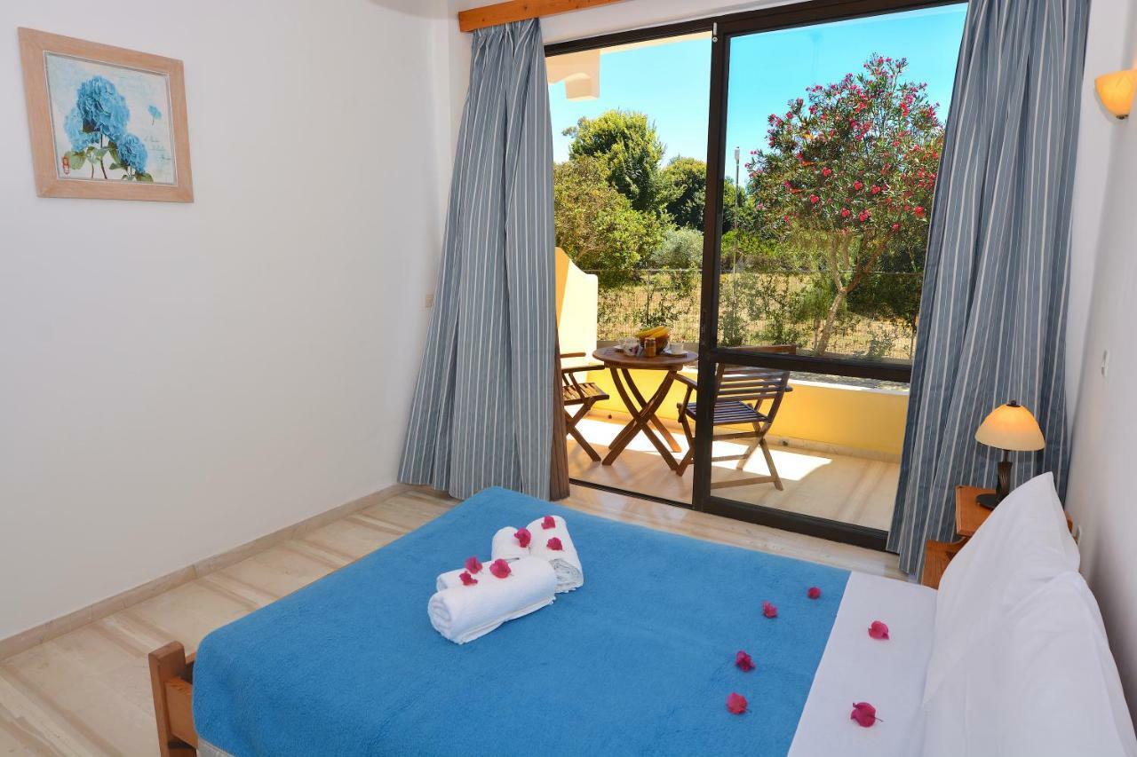 Melíkia Alexandra Apartments מראה חיצוני תמונה