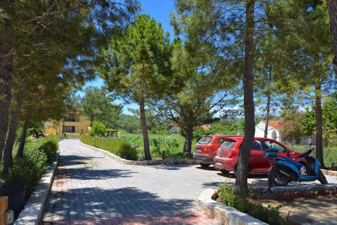 Melíkia Alexandra Apartments מראה חיצוני תמונה