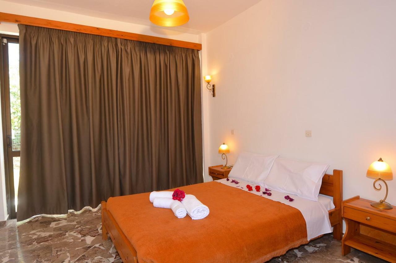 Melíkia Alexandra Apartments מראה חיצוני תמונה